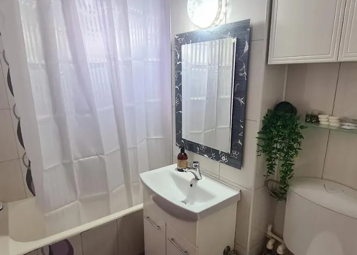 Perfect View 2 Self Check-in Apartment