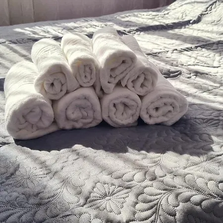 Perfect View 2 Self Check-in Apartment Bukarest